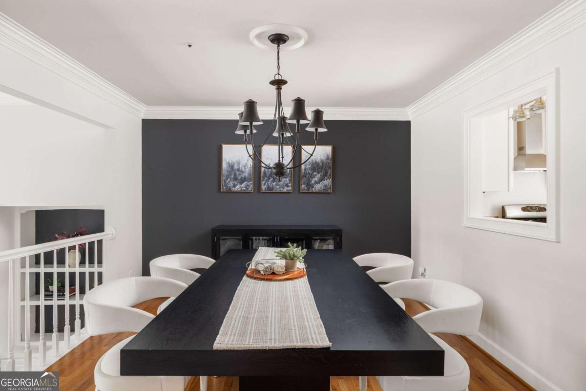 206 Cameron Place SE