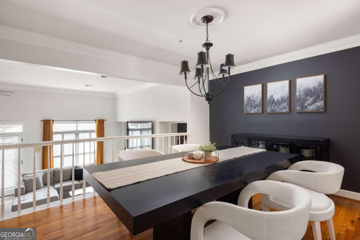 206 Cameron Place SE