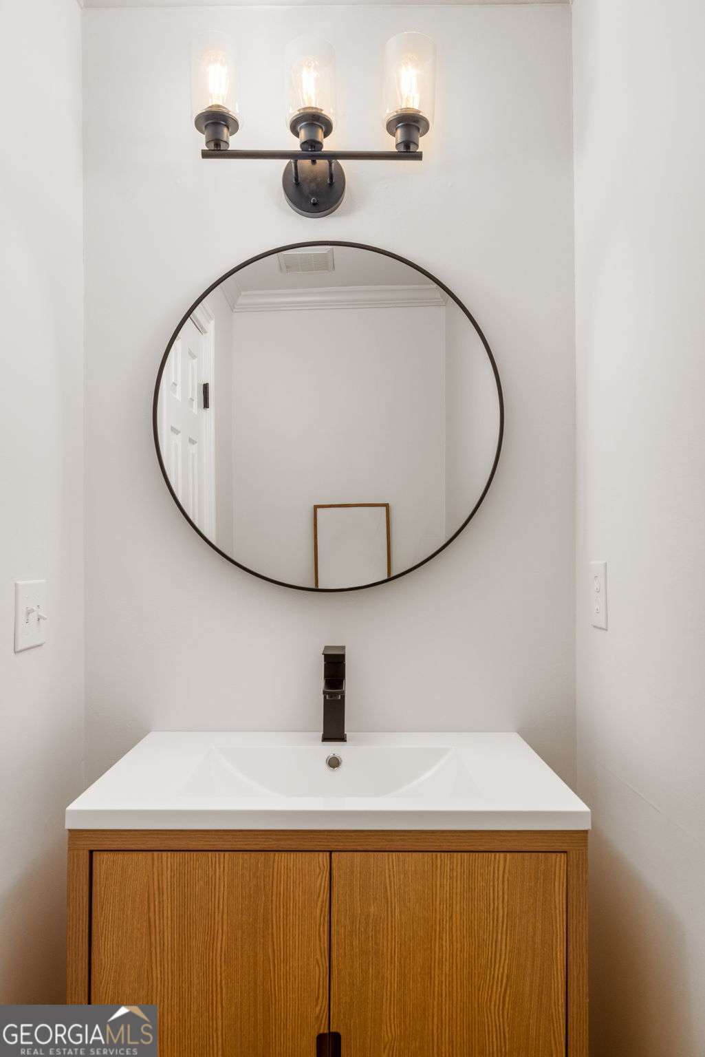 206 Cameron Place SE