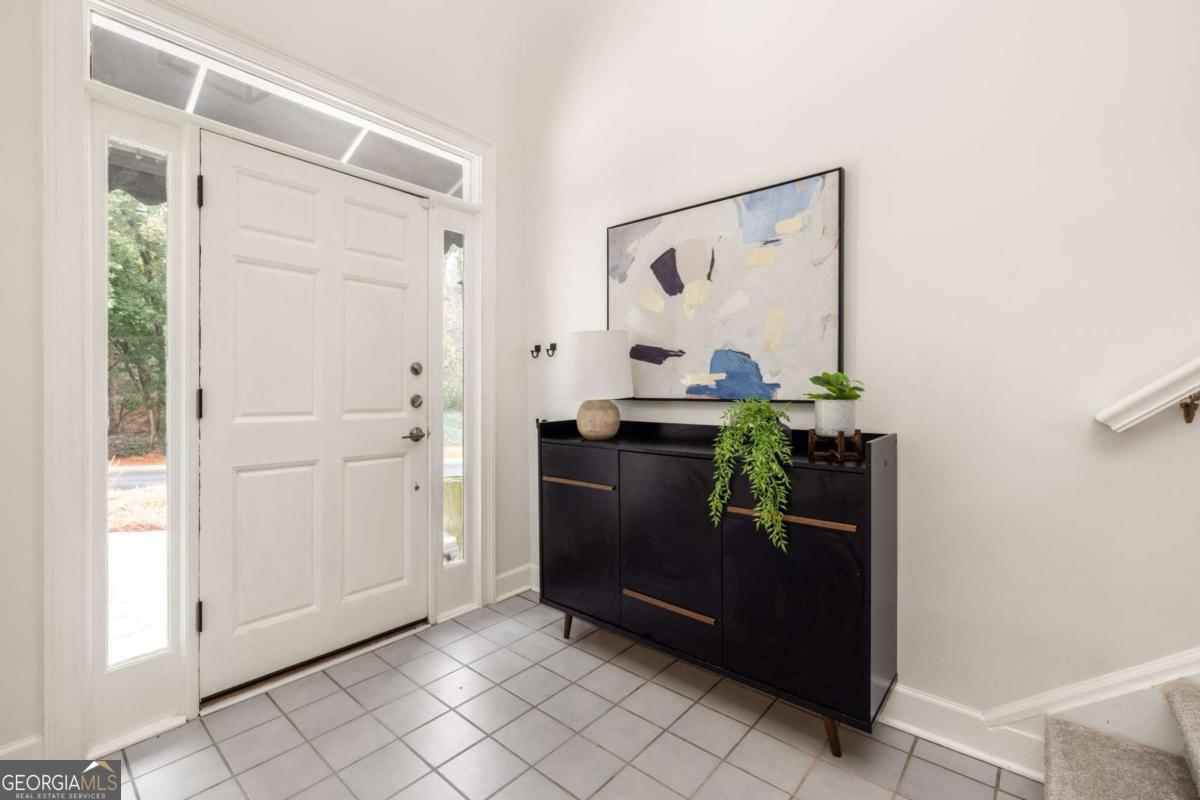 206 Cameron Place SE