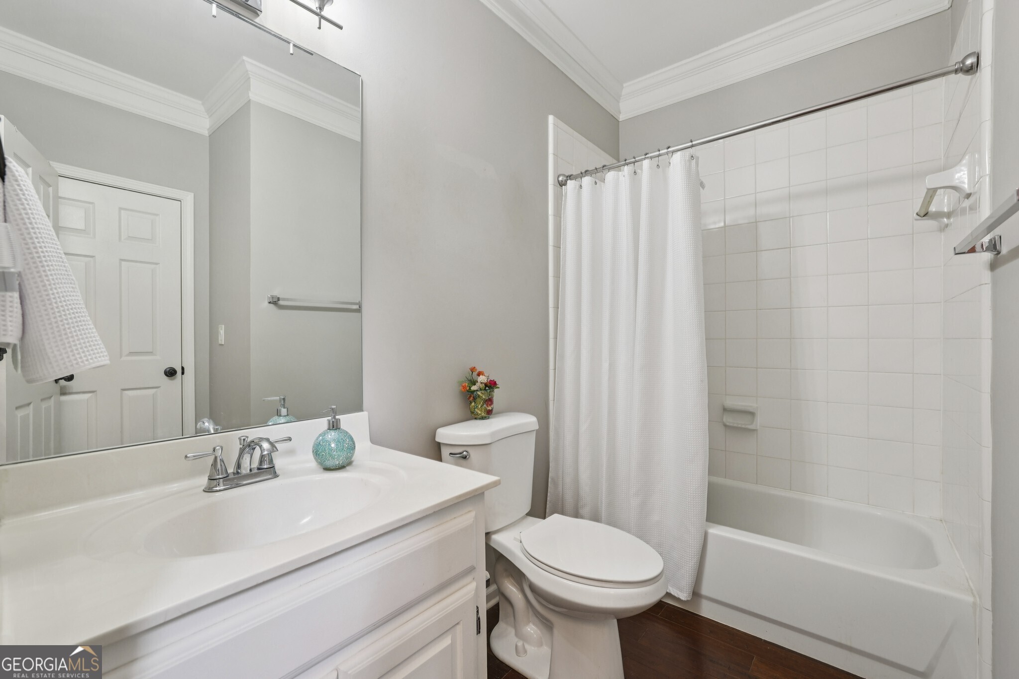 677 River Cove Court