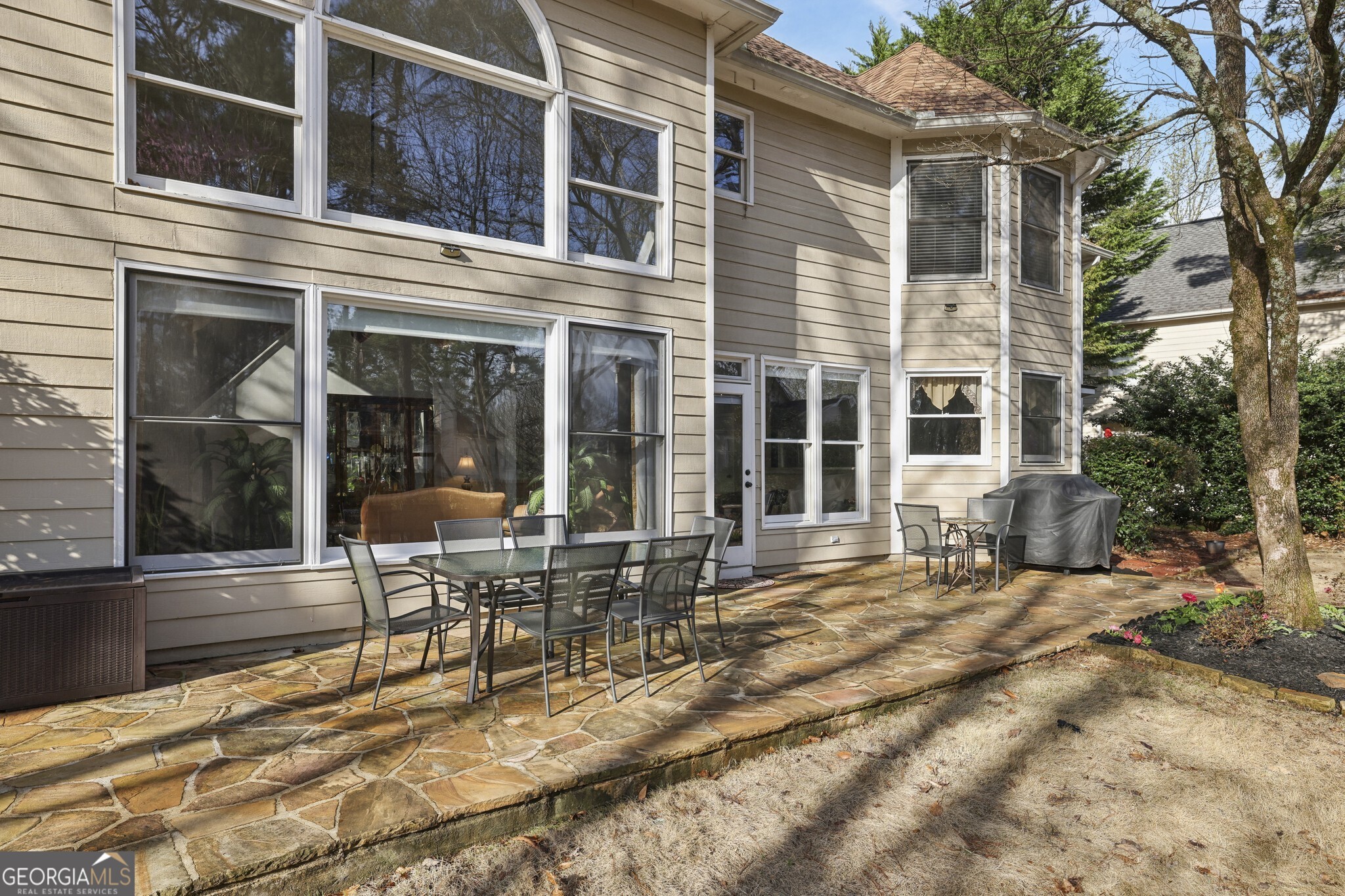 677 River Cove Court