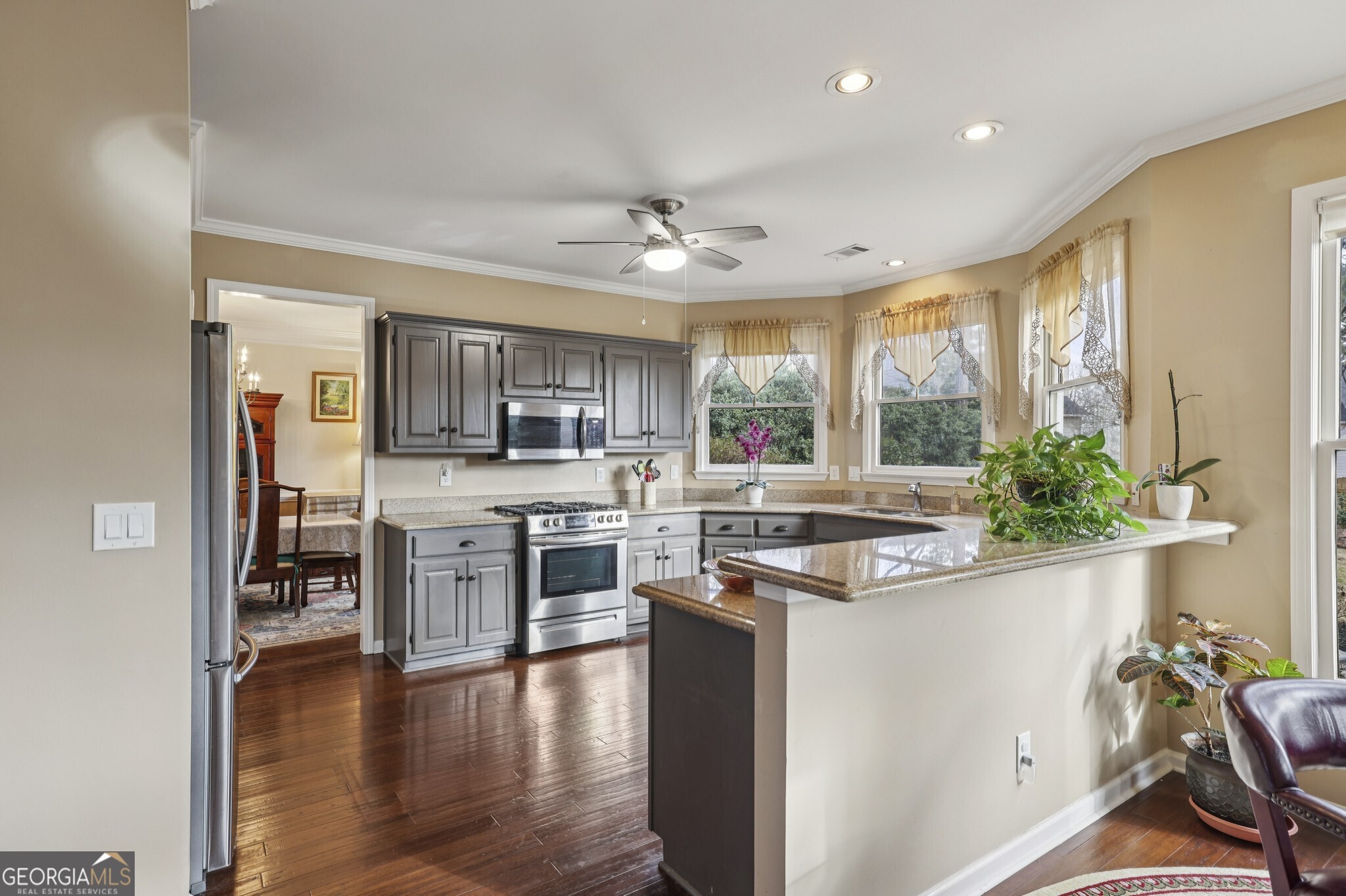 677 River Cove Court