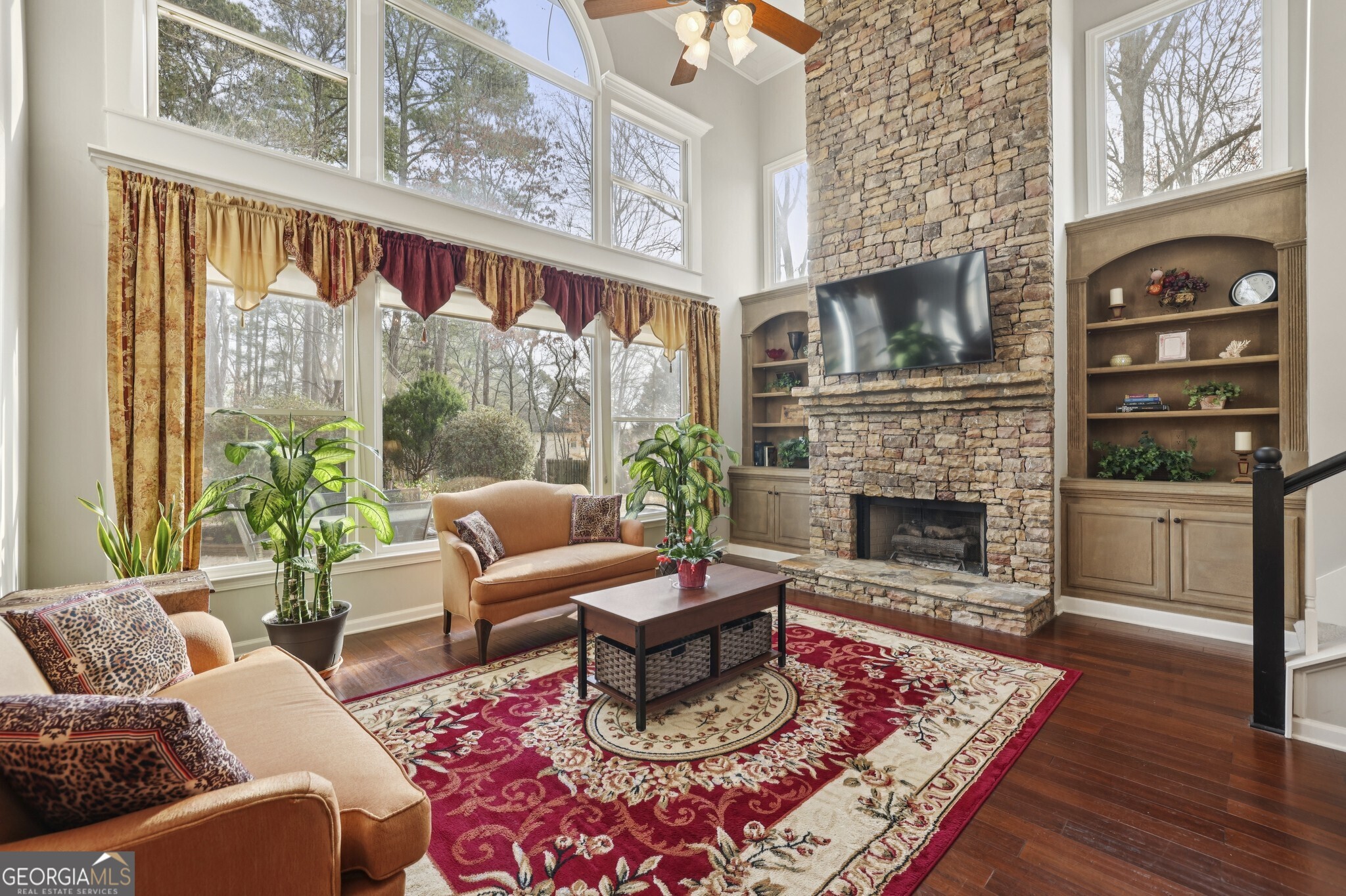 677 River Cove Court