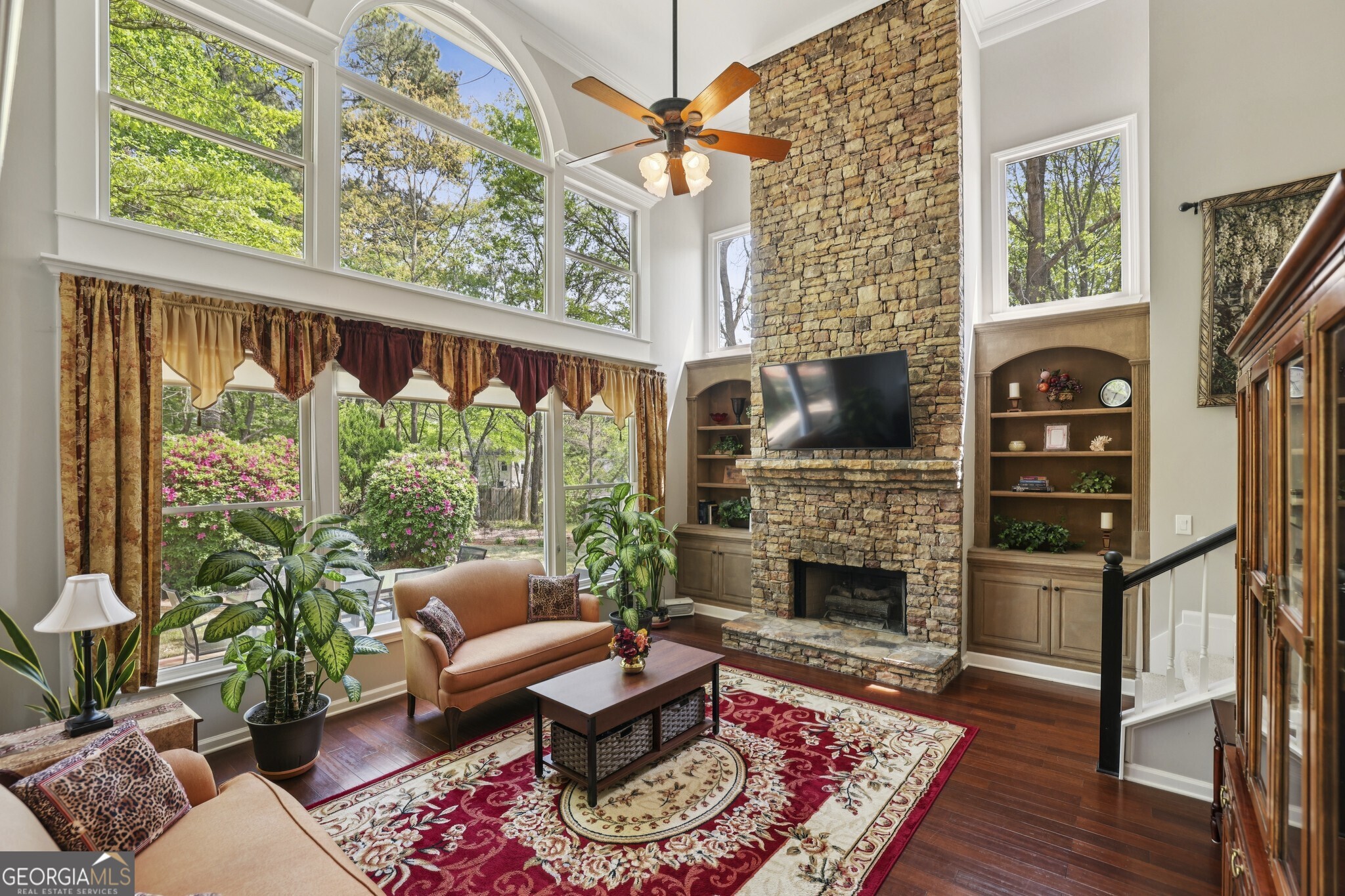 677 River Cove Court