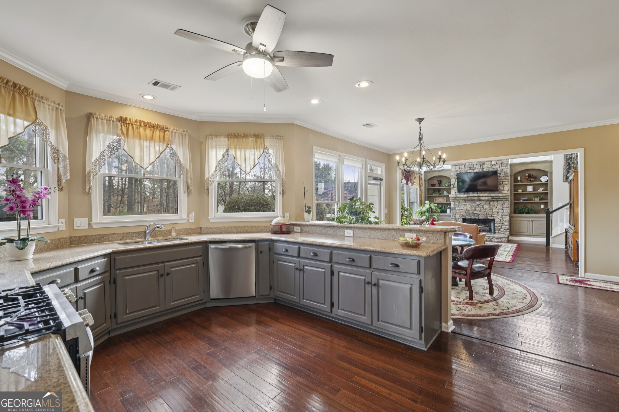 677 River Cove Court