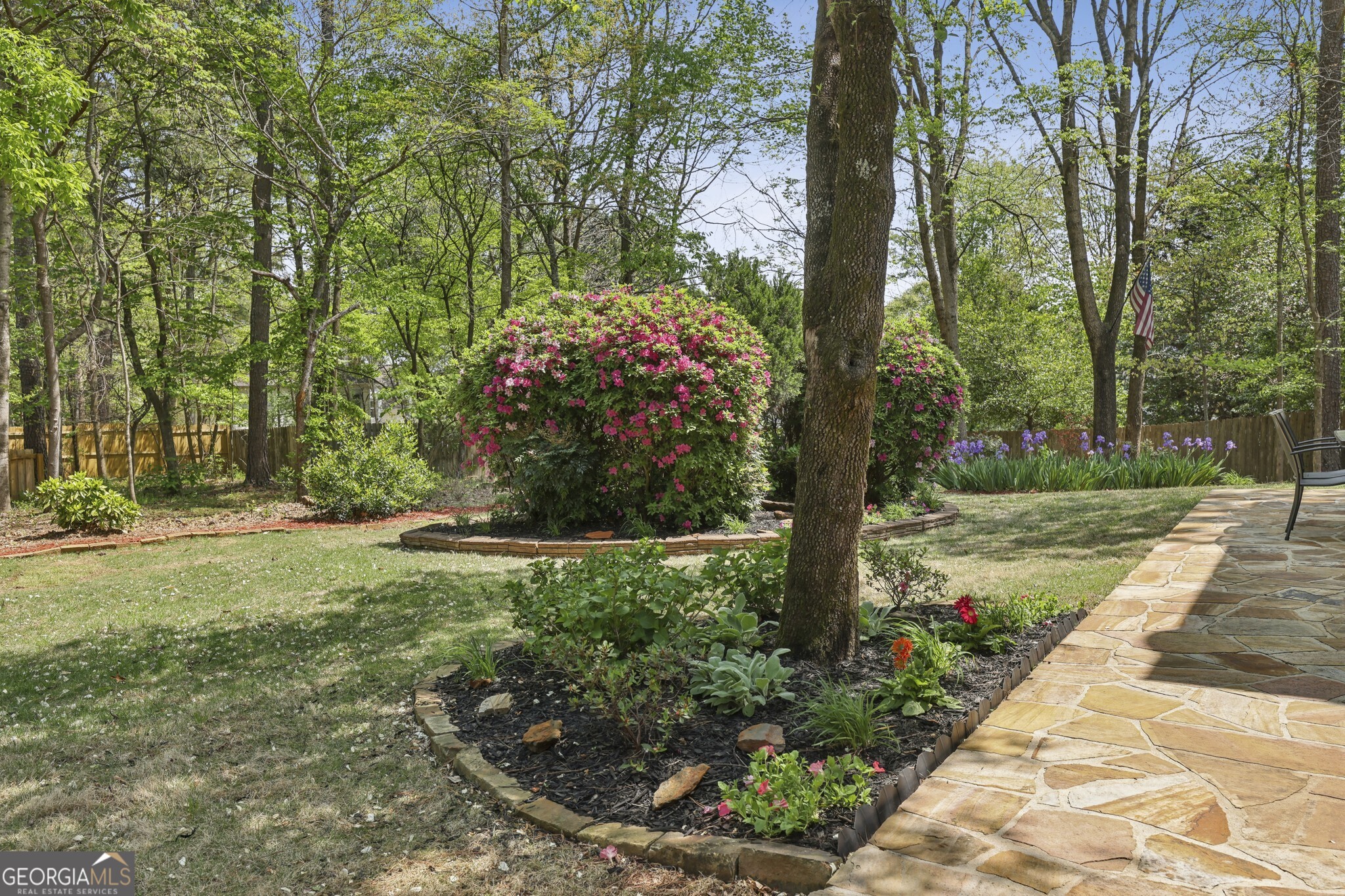 677 River Cove Court