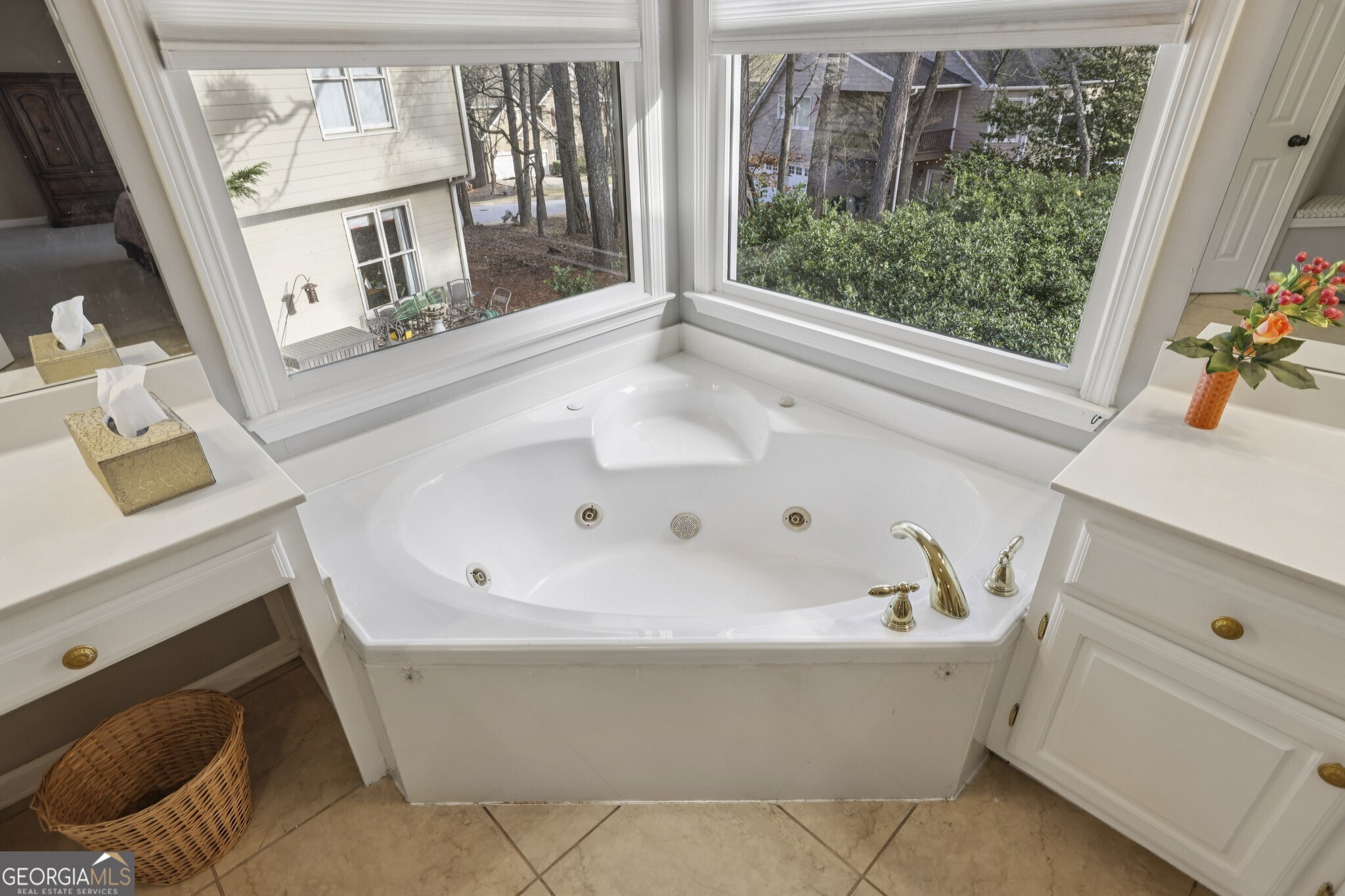 677 River Cove Court