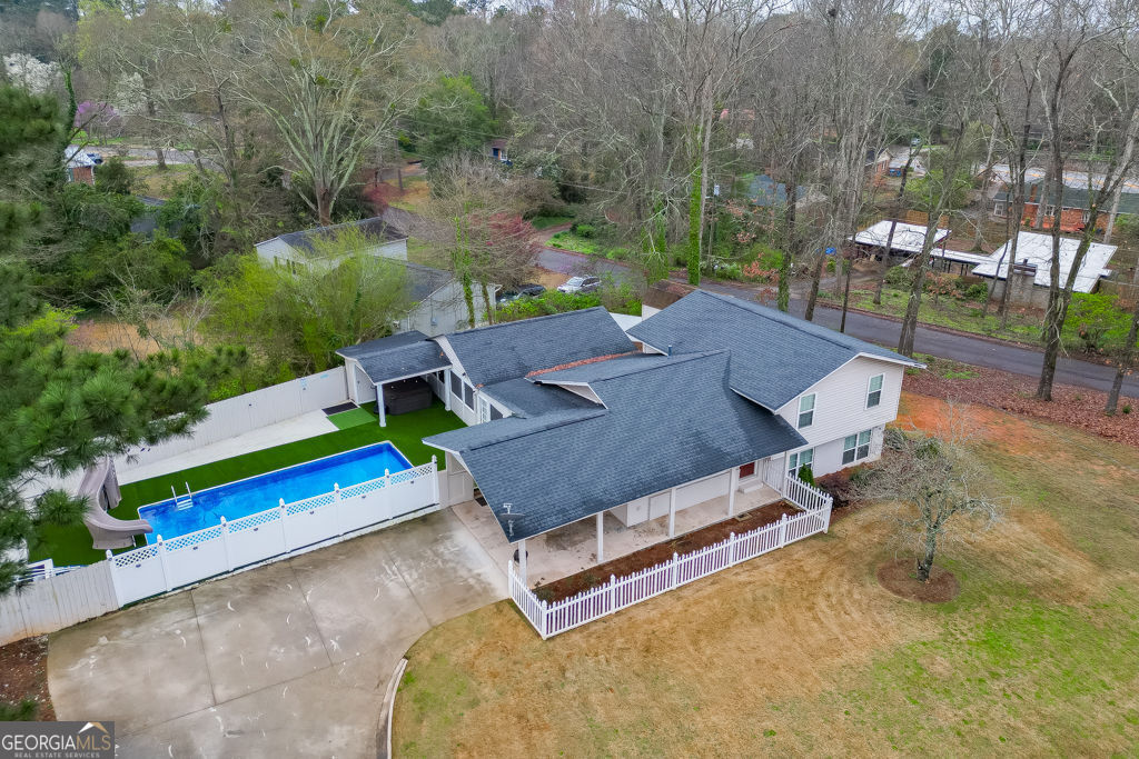 206 College Circle