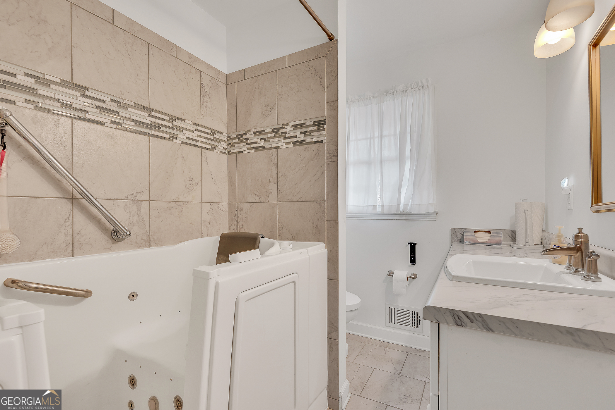 2511 Varner Drive NE