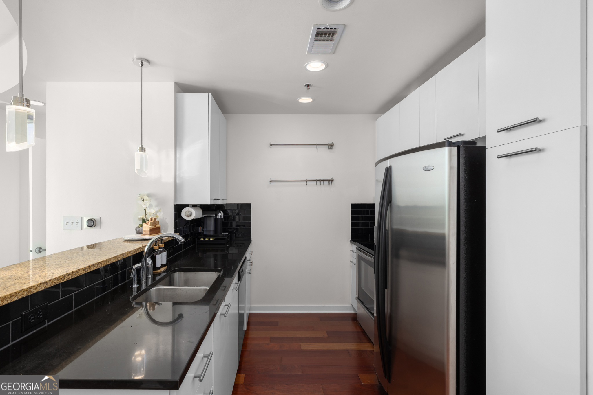 3324 Peachtree Road NE # 1304