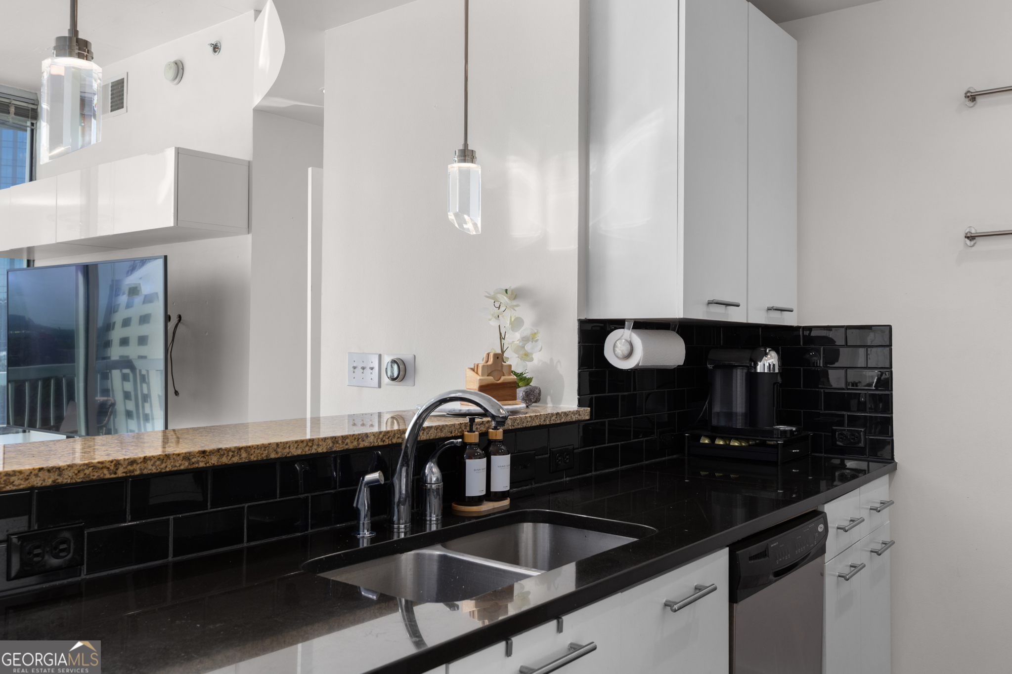 3324 Peachtree Road NE # 1304