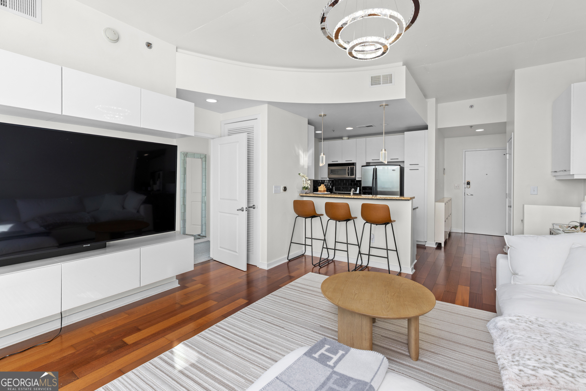 3324 Peachtree Road NE # 1304