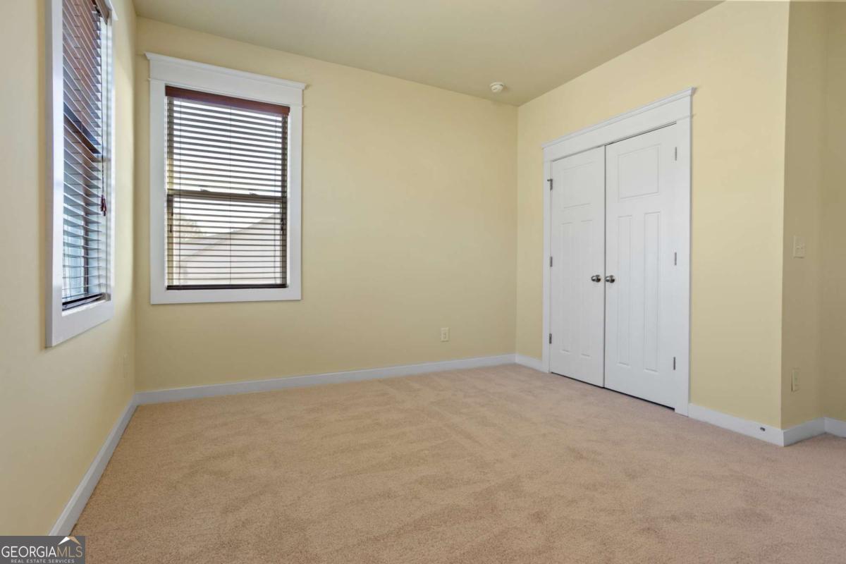 1566 Roswell Street SE