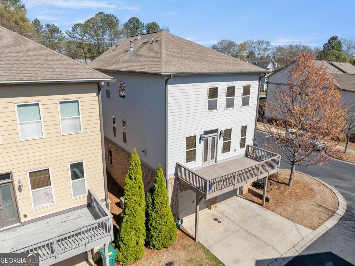 1566 Roswell Street SE