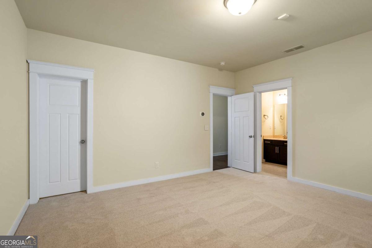 1566 Roswell Street SE