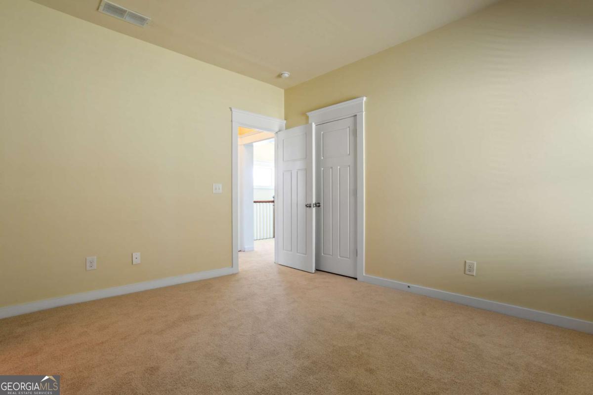 1566 Roswell Street SE