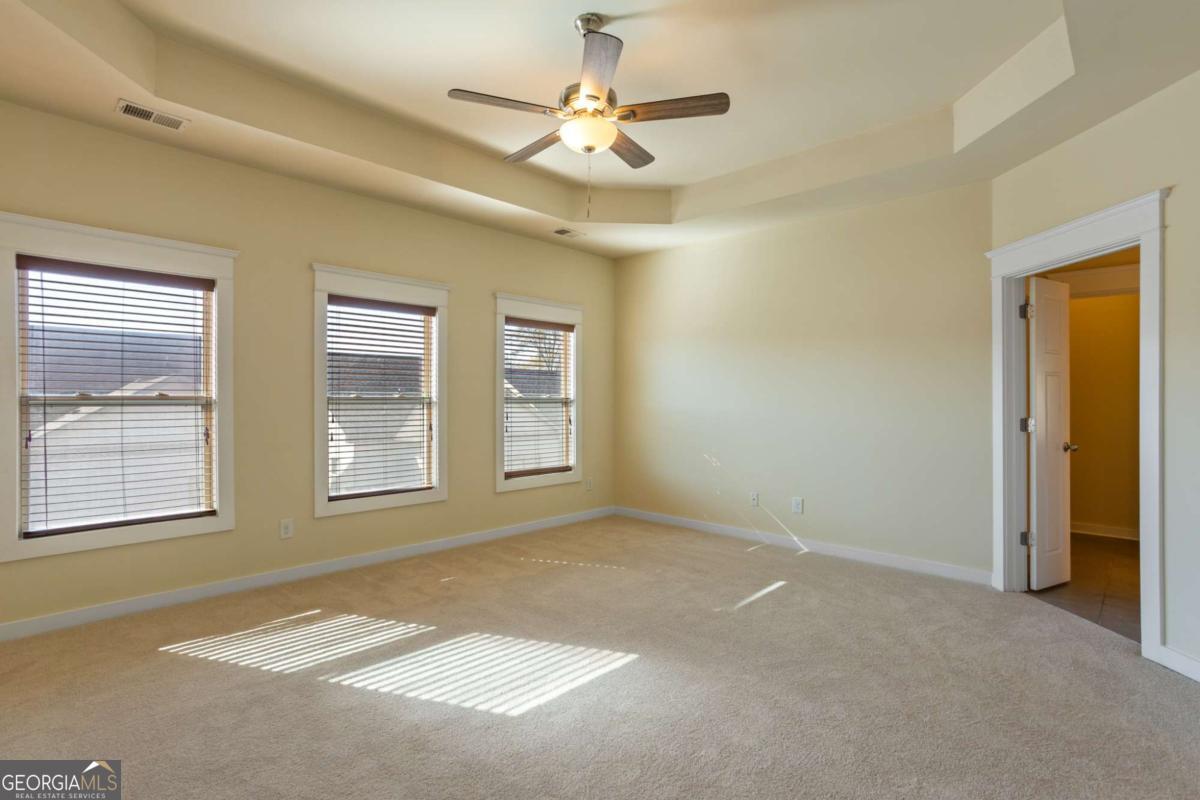 1566 Roswell Street SE