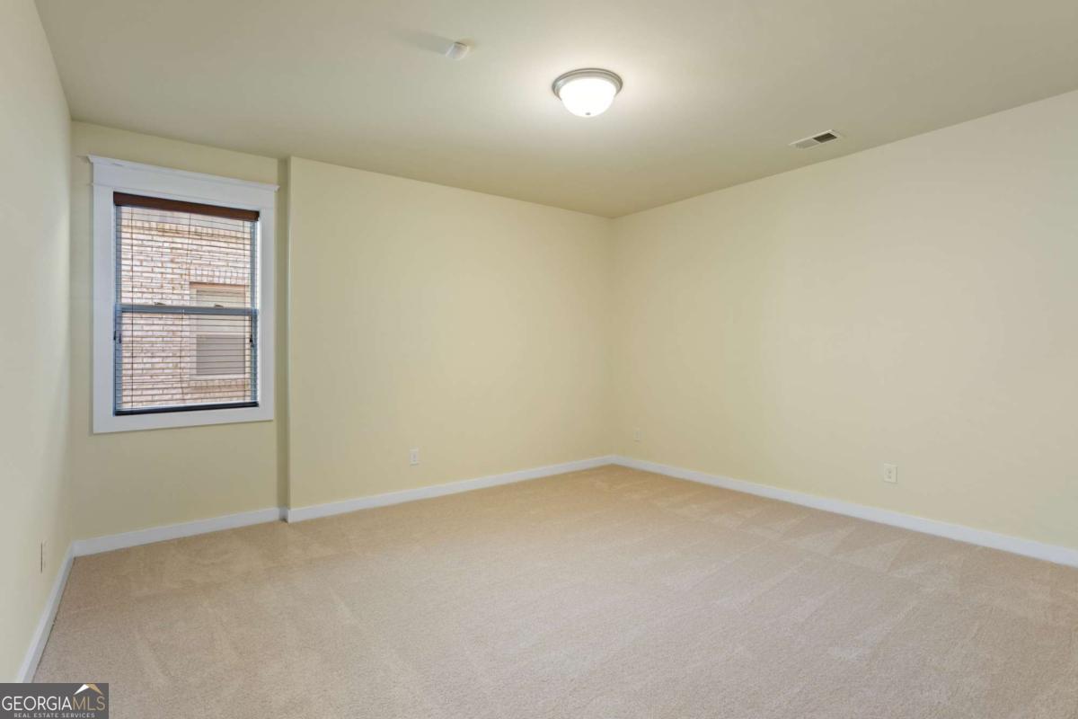 1566 Roswell Street SE