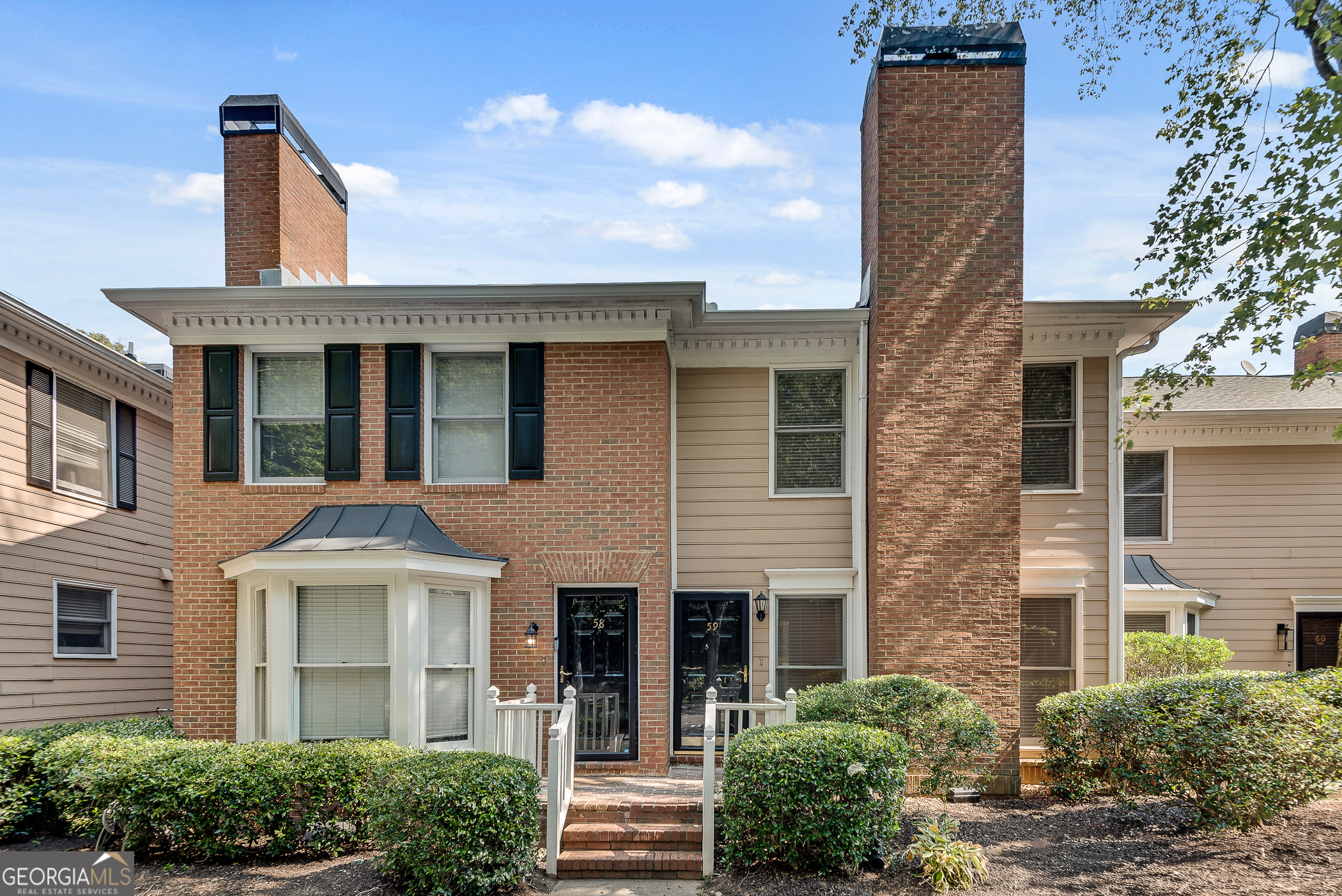 7500 Roswell Road # 59