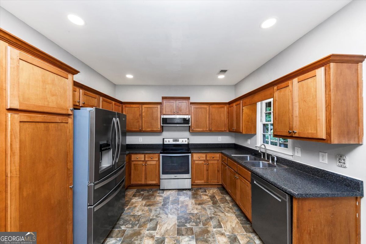 244 Freestone Lane