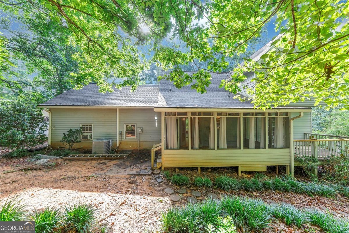 244 Freestone Lane