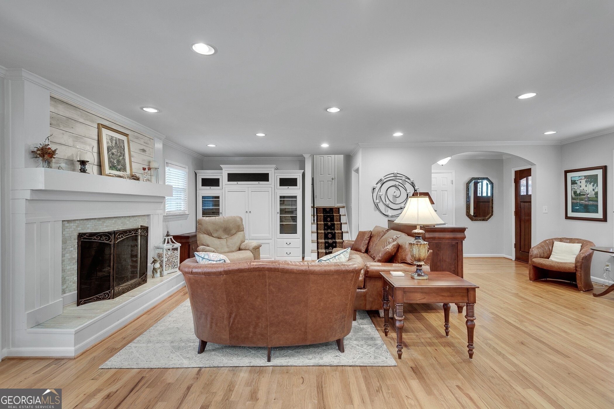 1440 Diamond Head Circle