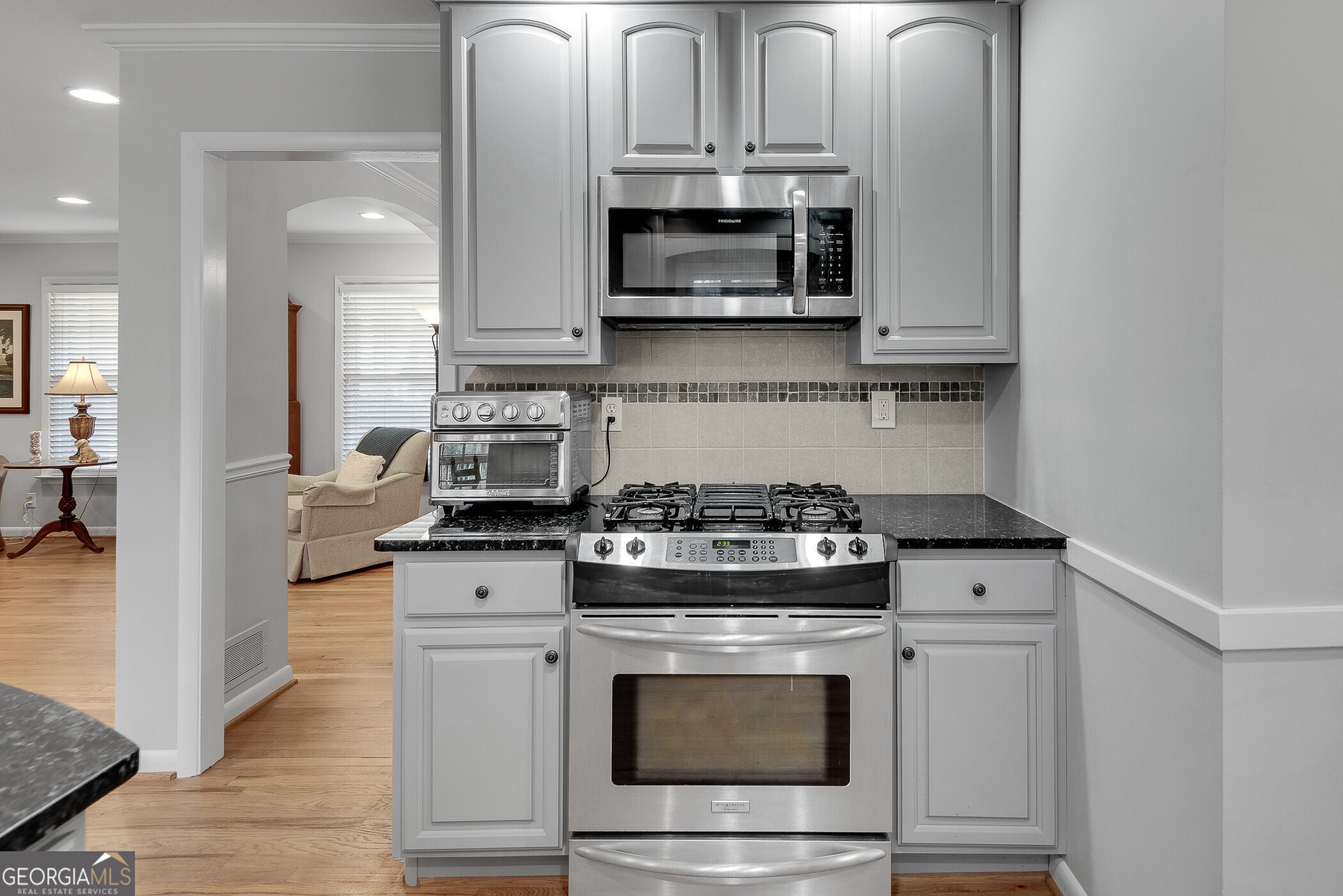 1440 Diamond Head Circle