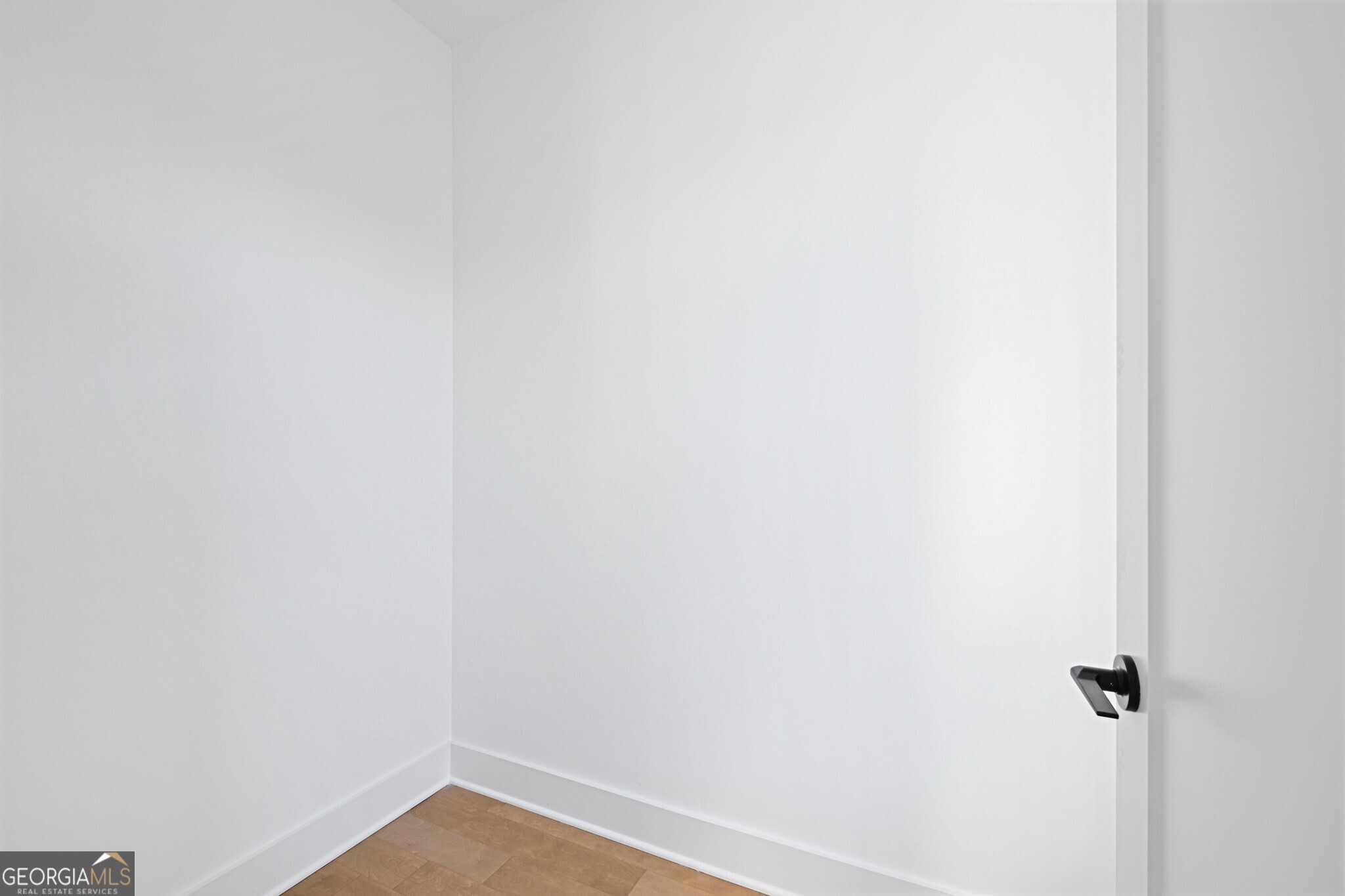 1160 Boulevard SE # 1