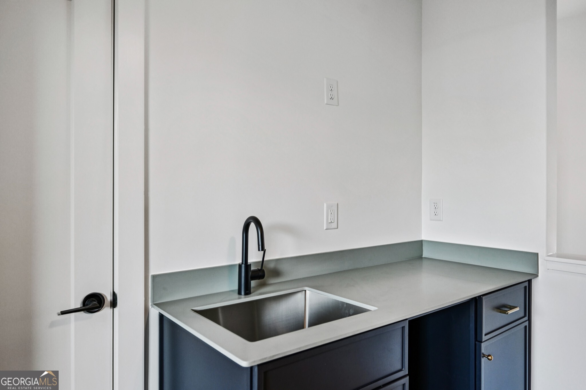 1160 Boulevard SE # 1