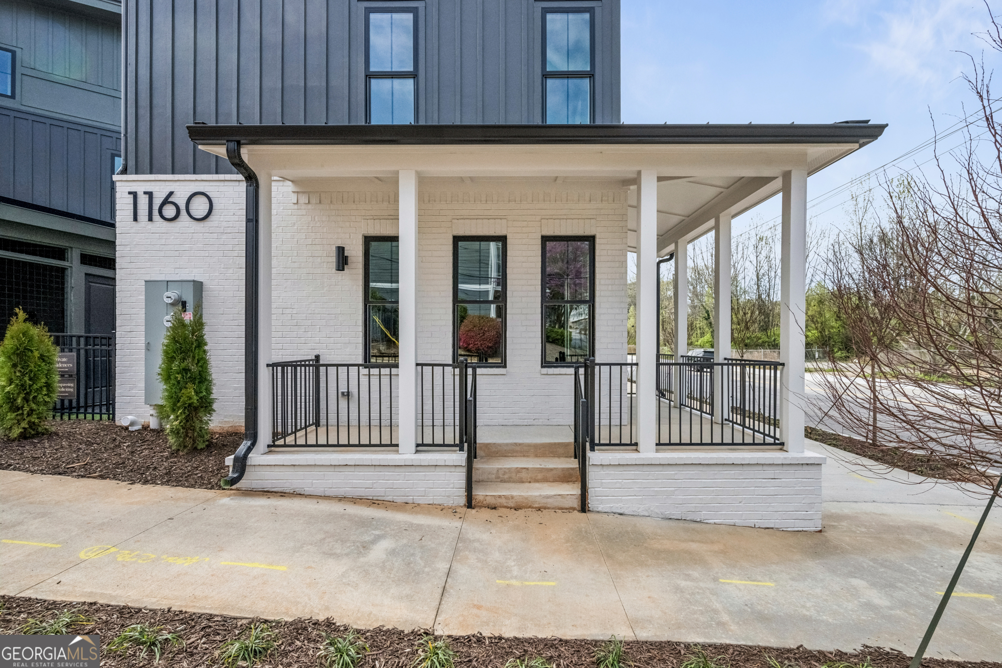 1160 Boulevard SE # 1