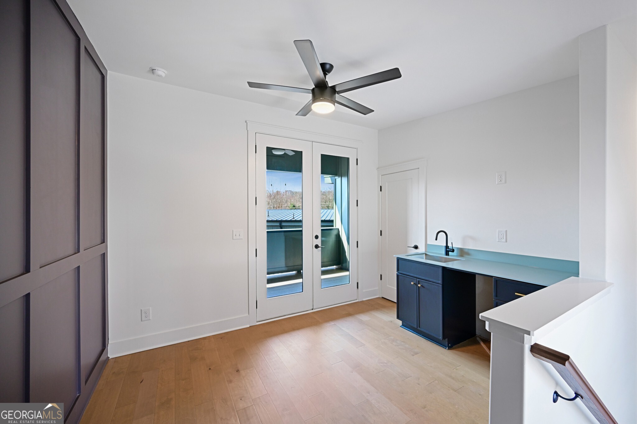 1160 Boulevard SE # 1