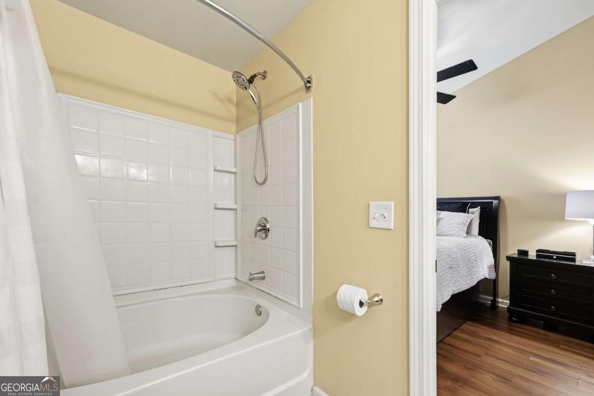 1649 Liberty Parkway NW