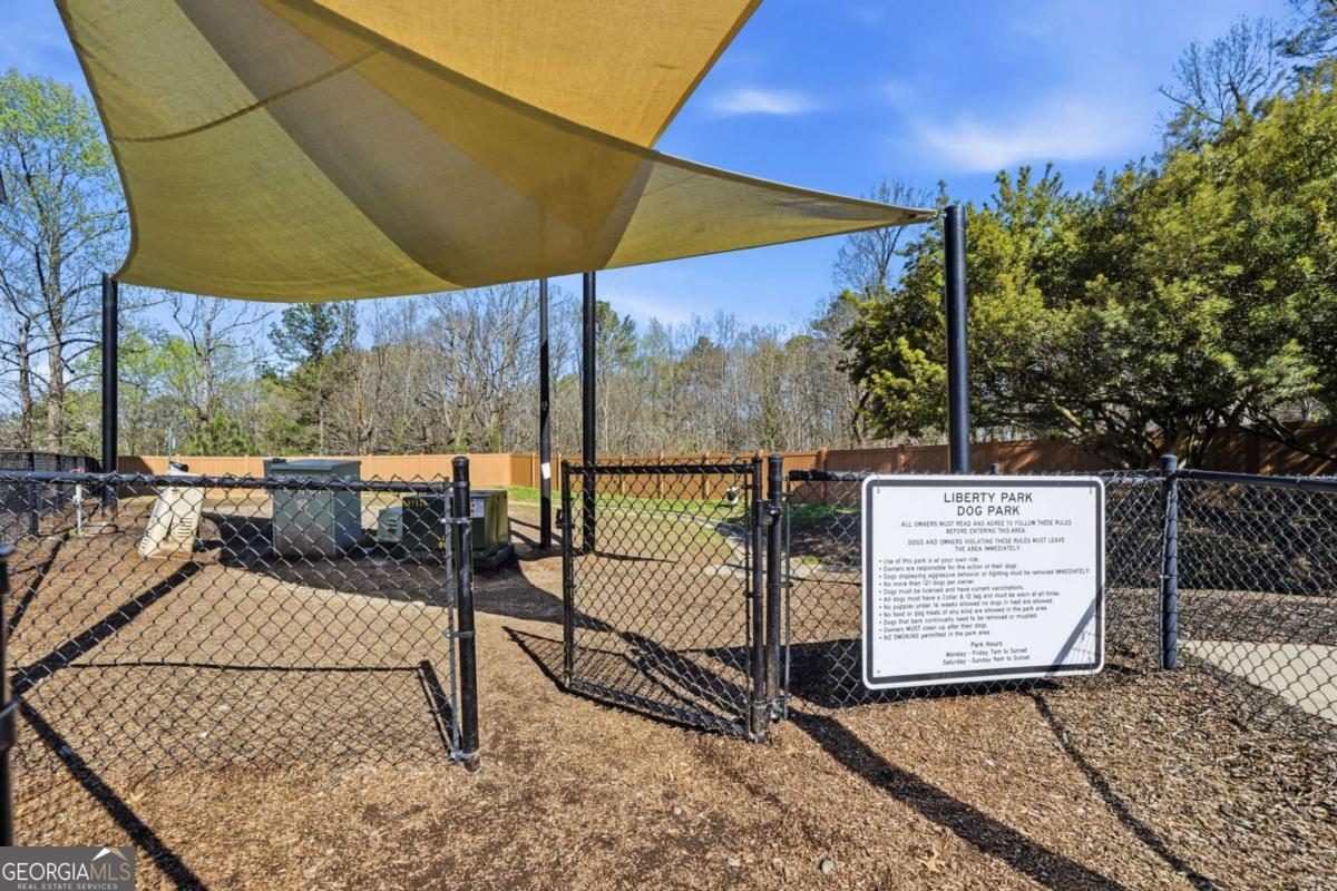 1649 Liberty Parkway NW