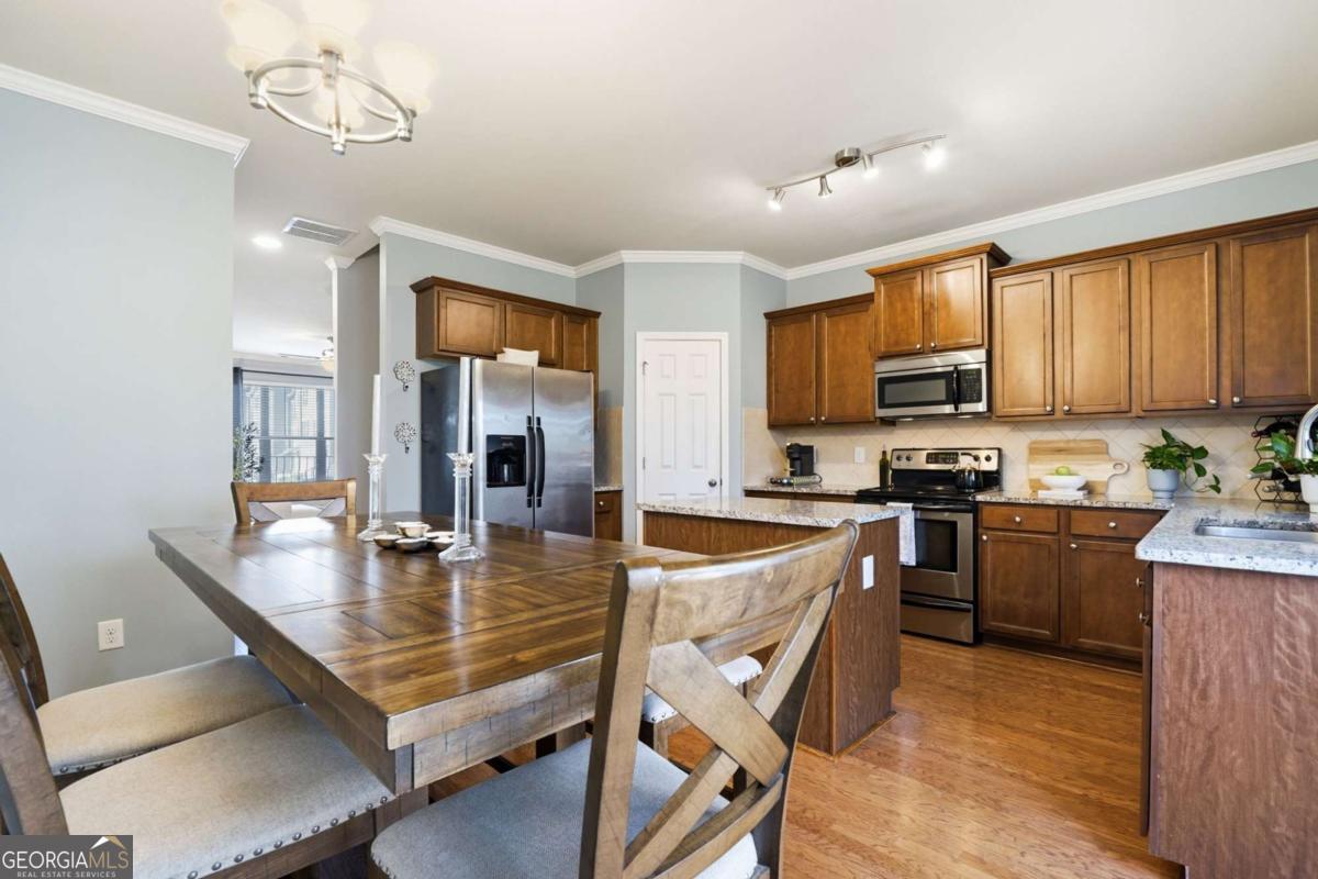 1649 Liberty Parkway NW