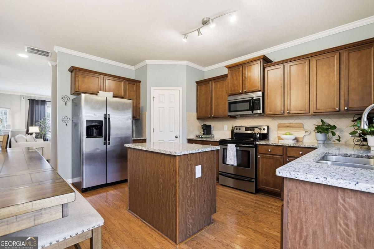 1649 Liberty Parkway NW