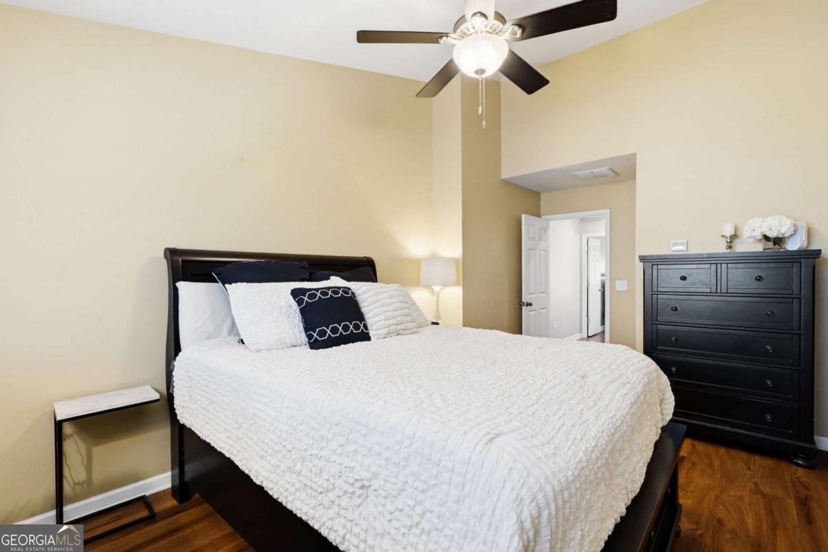 1649 Liberty Parkway NW