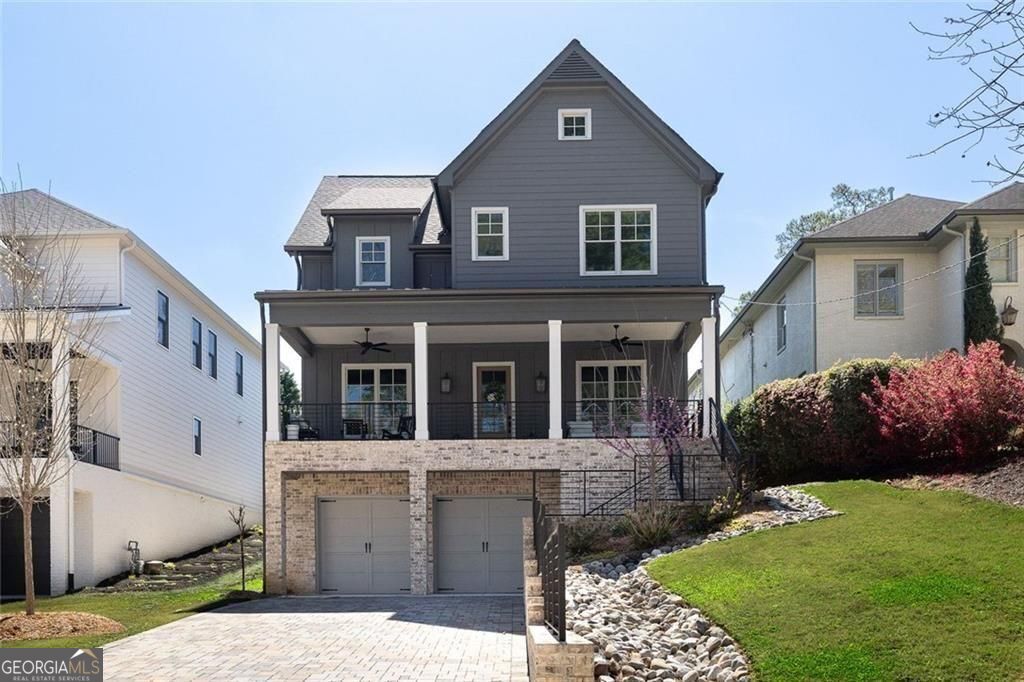 1329 Sylvan Circle NE