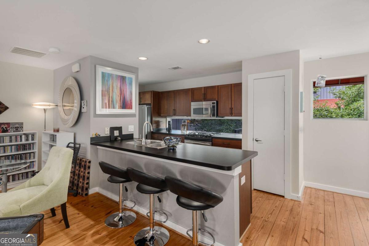 920 Memorial Drive SE # 30