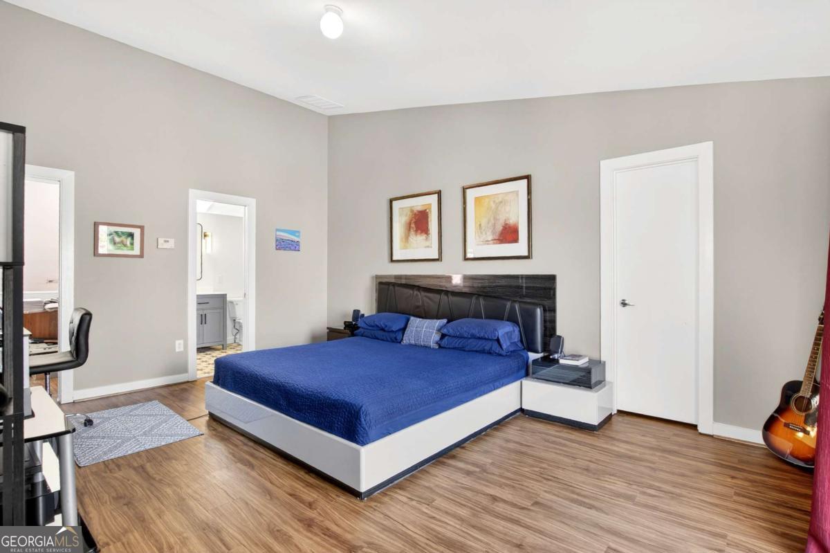 920 Memorial Drive SE # 30