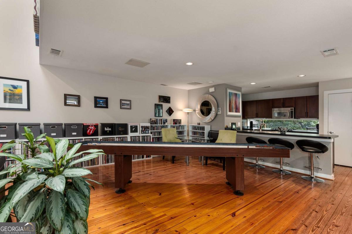 920 Memorial Drive SE # 30