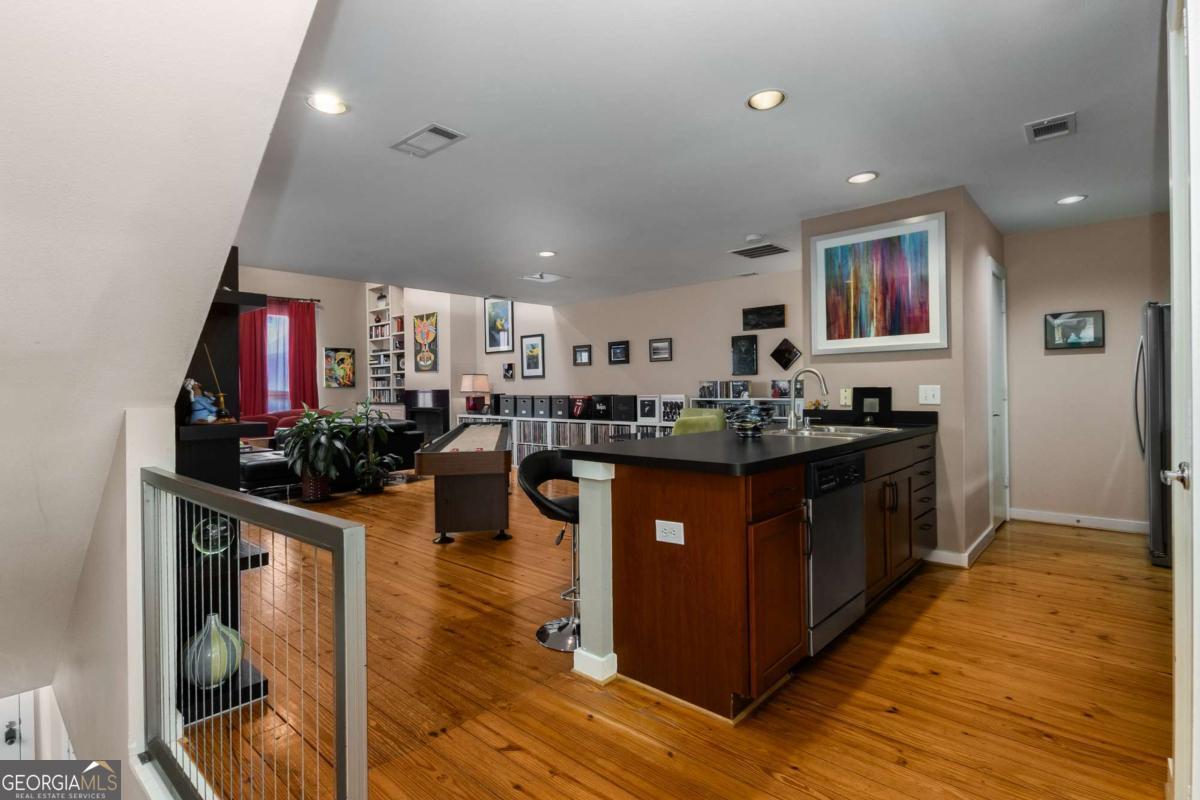 920 Memorial Drive SE # 30