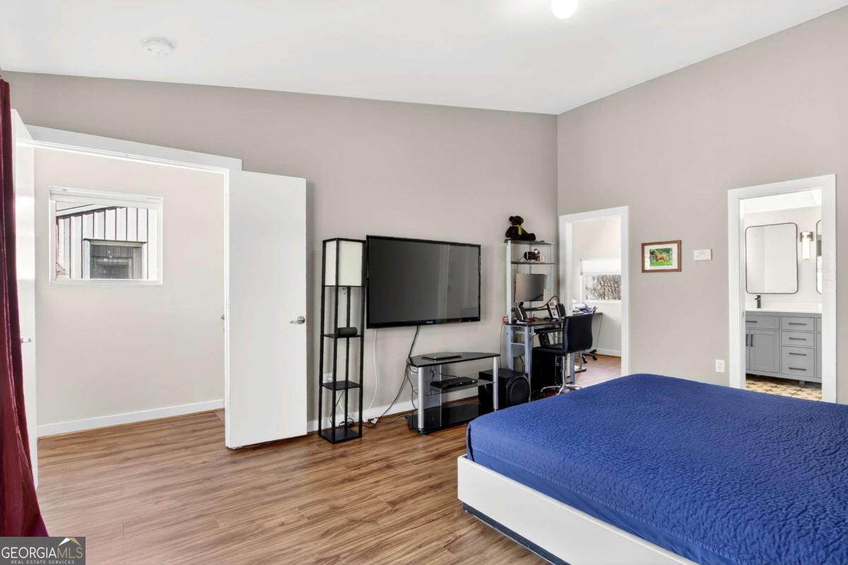 920 Memorial Drive SE # 30