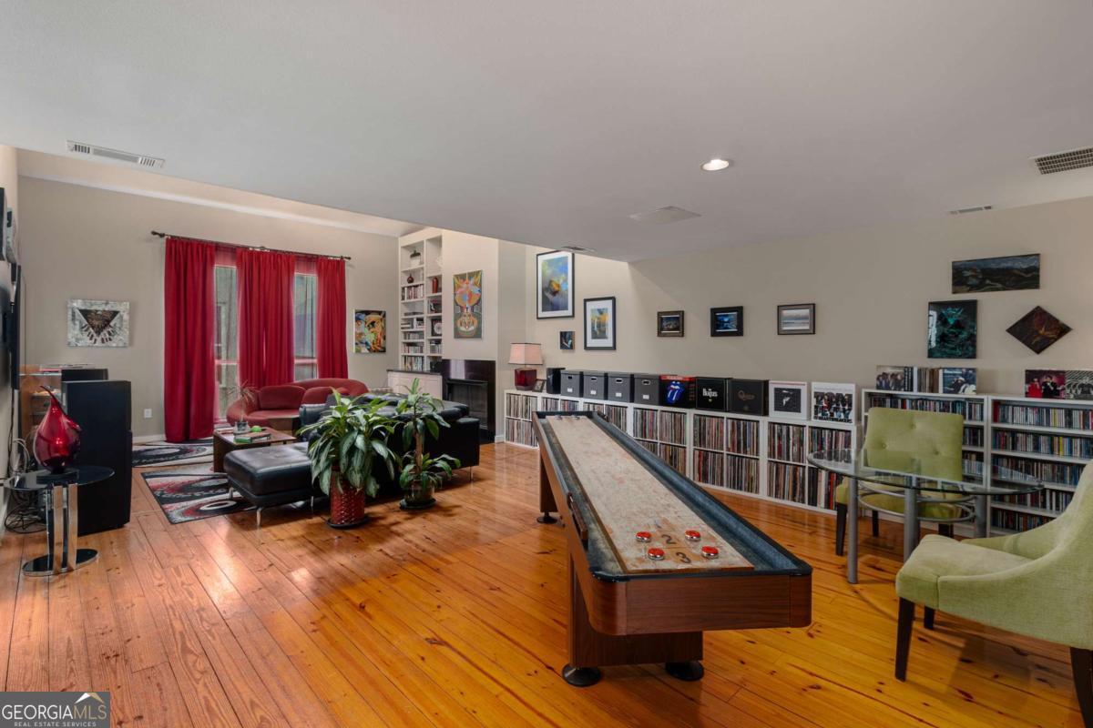 920 Memorial Drive SE # 30