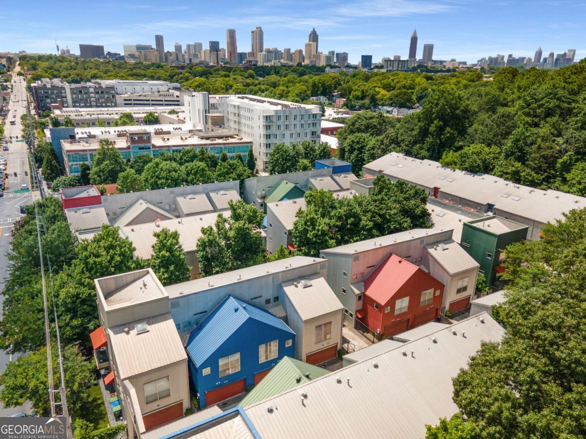 920 Memorial Drive SE # 30