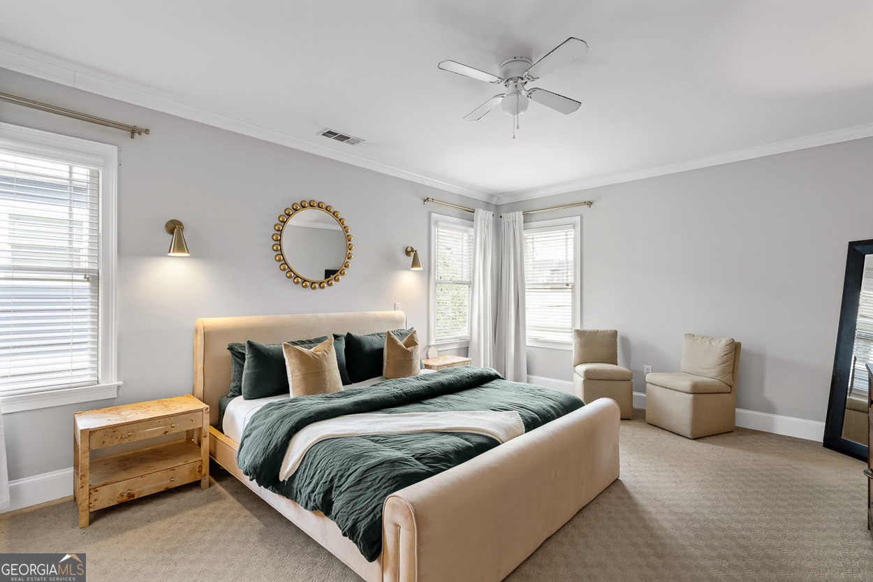 372 Clifford Avenue NE