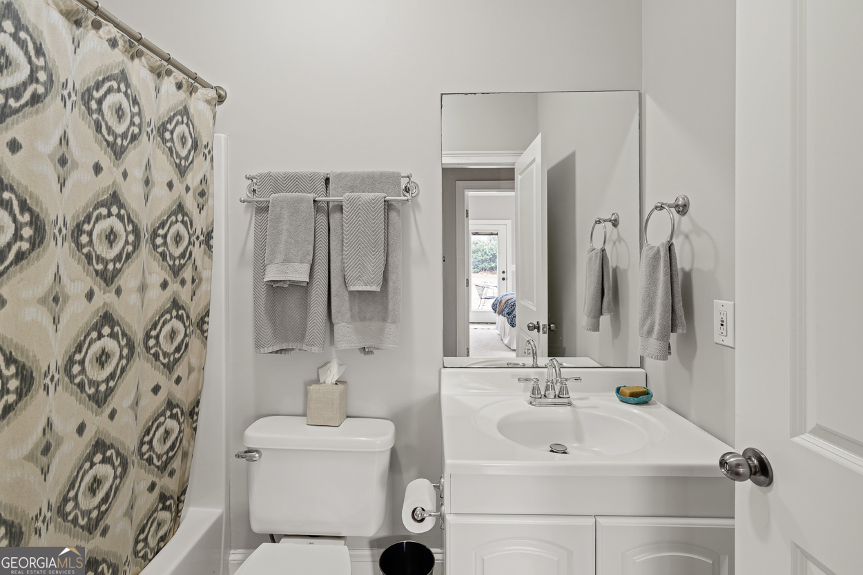 372 Clifford Avenue NE