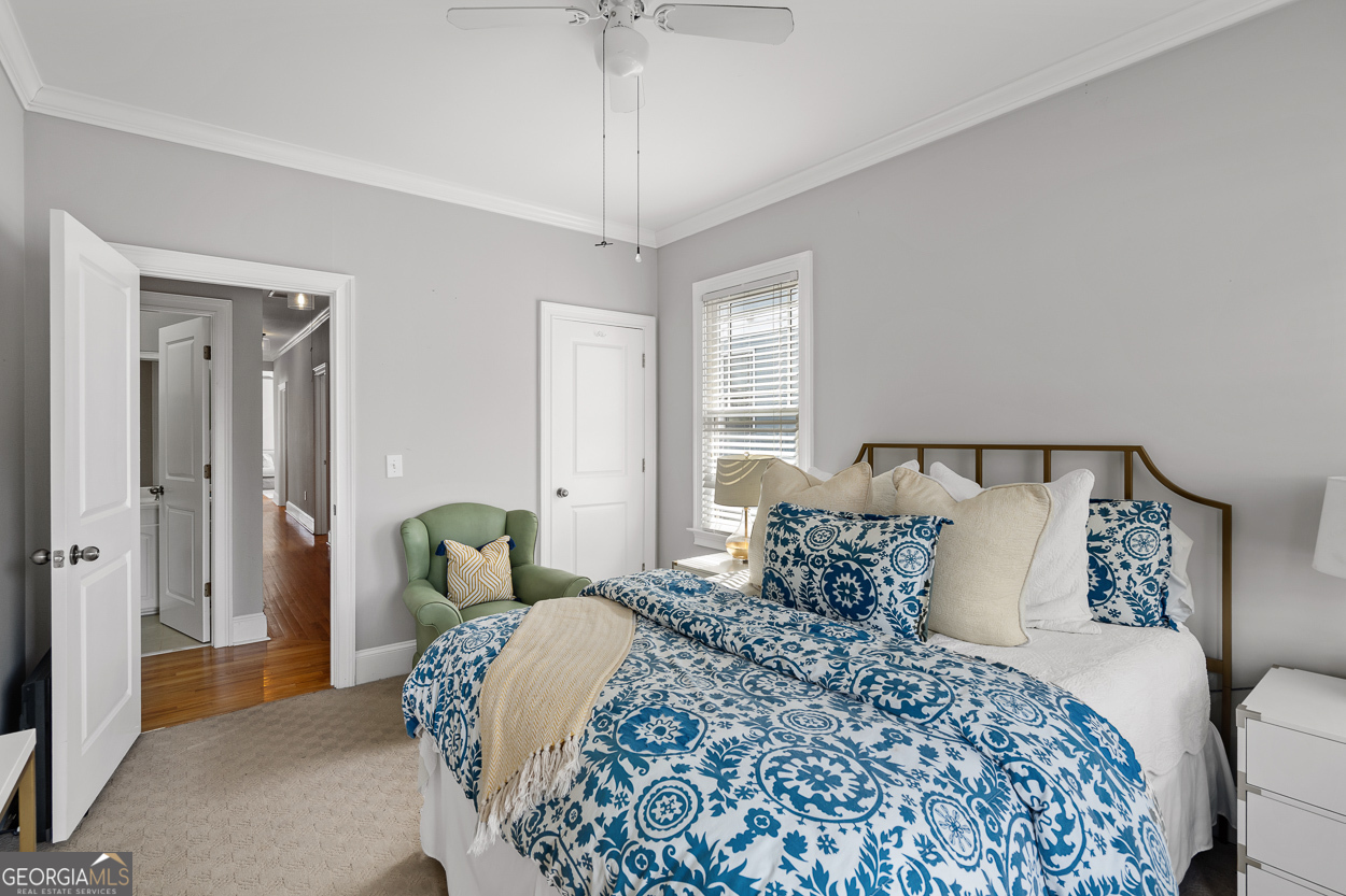 372 Clifford Avenue NE