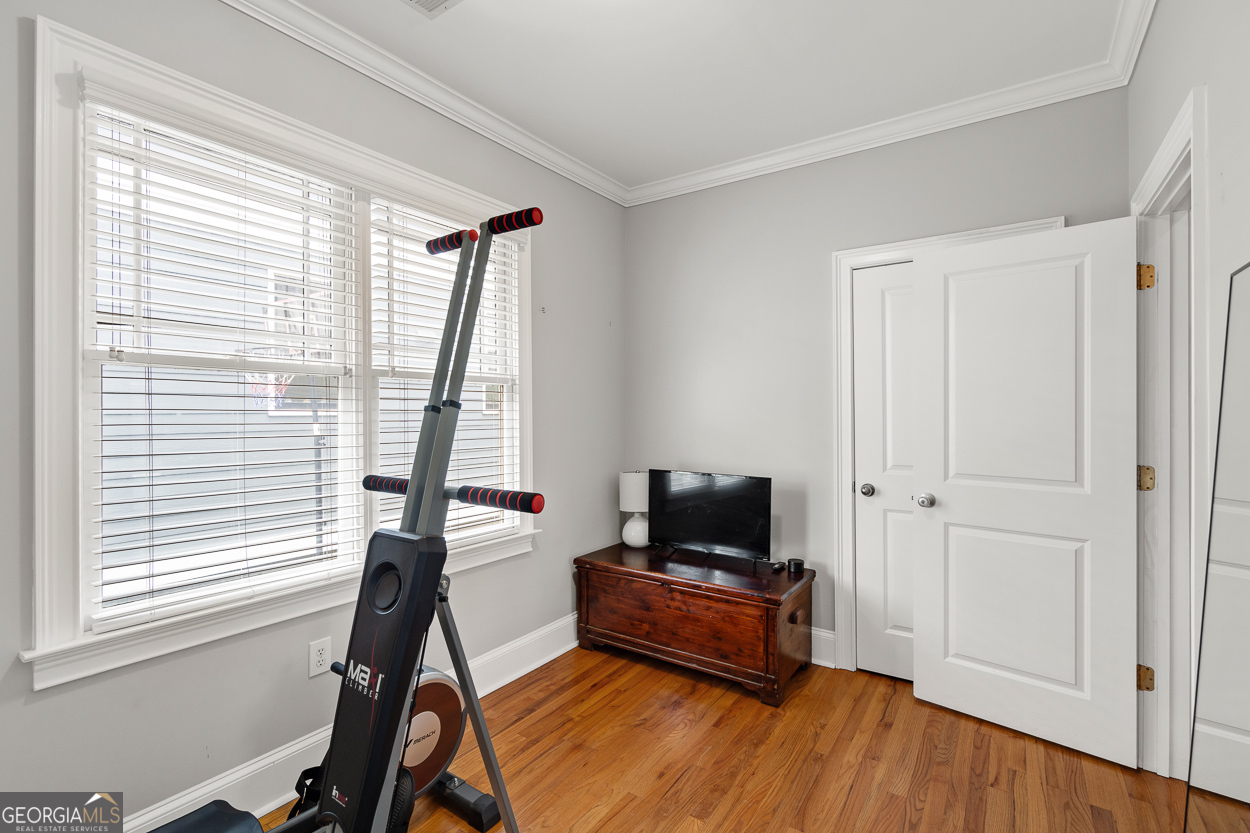 372 Clifford Avenue NE