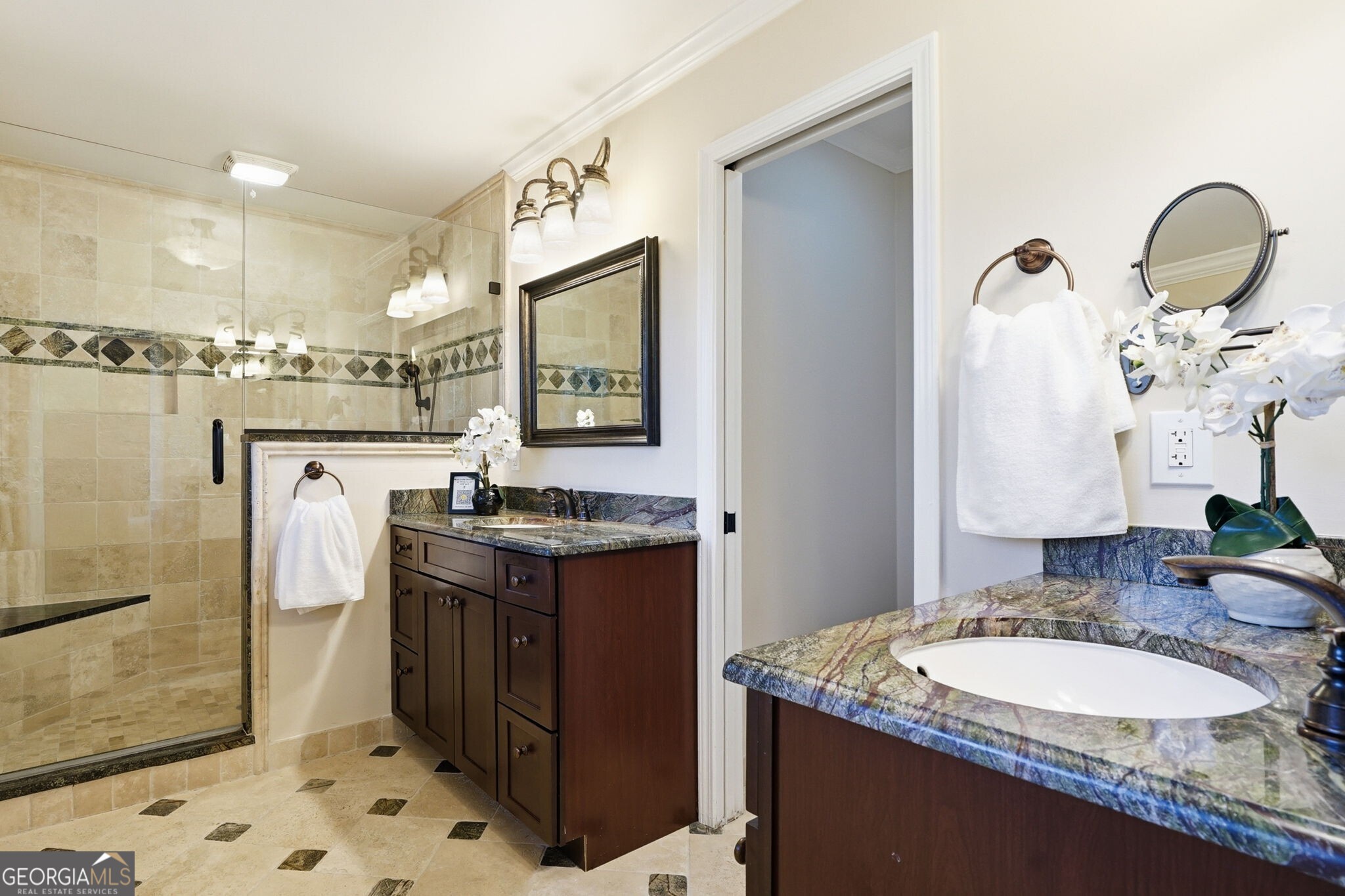 3024 Country Squire Lane